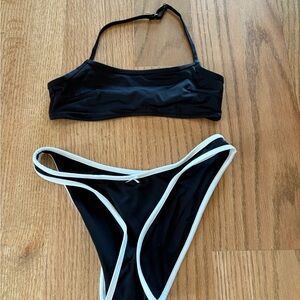 Frankie’s bikinis set